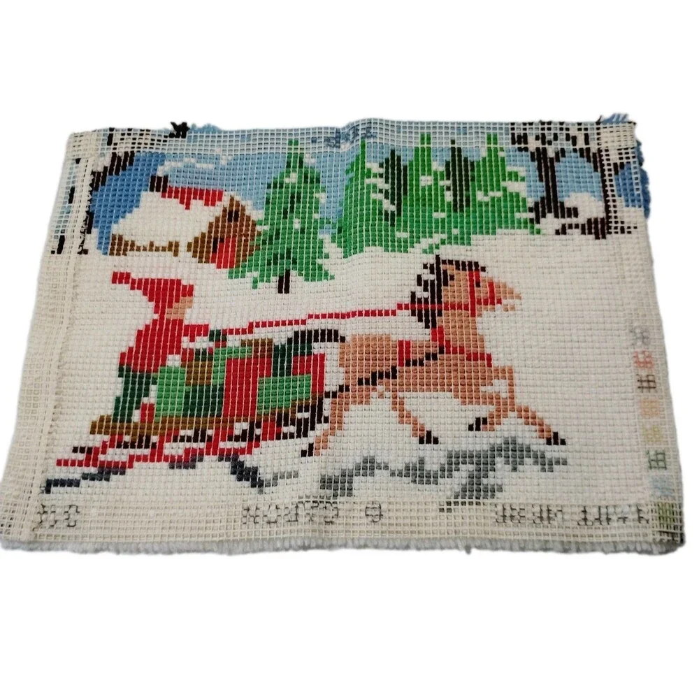 Vintage Christmas Latch Hook Rug Round 20